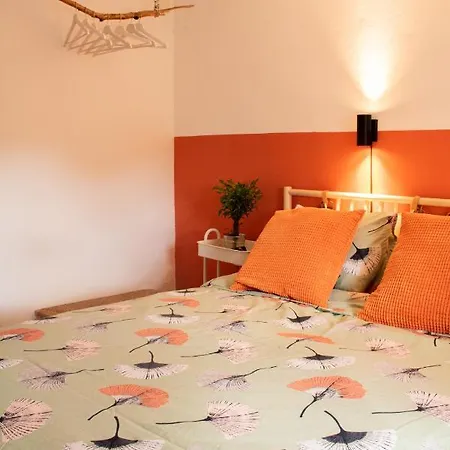 Casa Mas Montanas Bed and breakfast